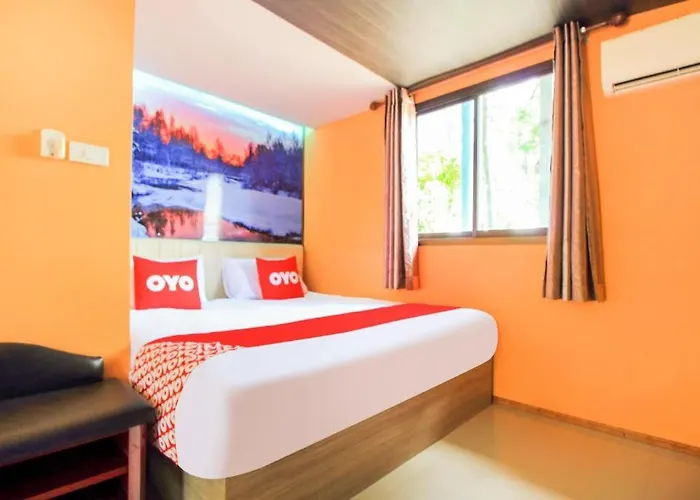 Resort Oyo 271 The Romklao Bangkok