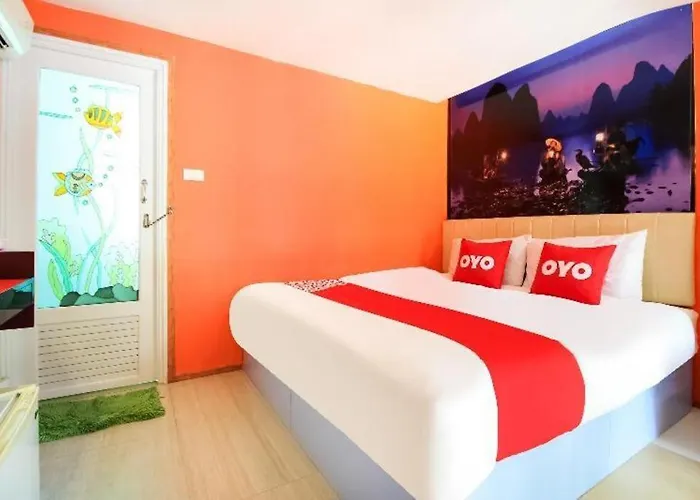 Курортный комплекс Oyo 271 The Romklao Бангкок